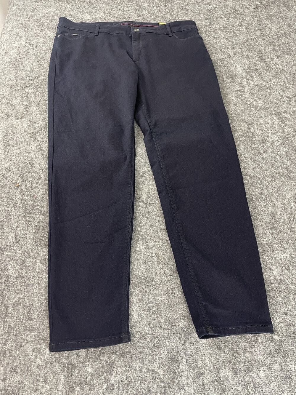 Bonita Jeans Womens Size 20 Skinny Leg Big Navy Blue Stretch Denim Pants N260